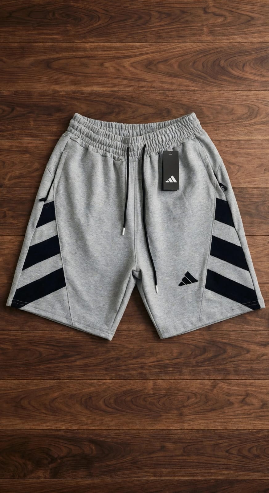 Bermuda Adidas (foto 2)