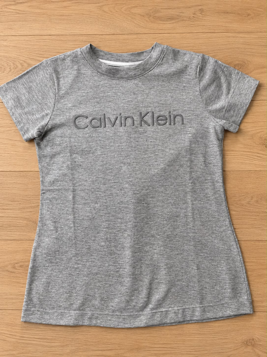 remera Calvin Klein